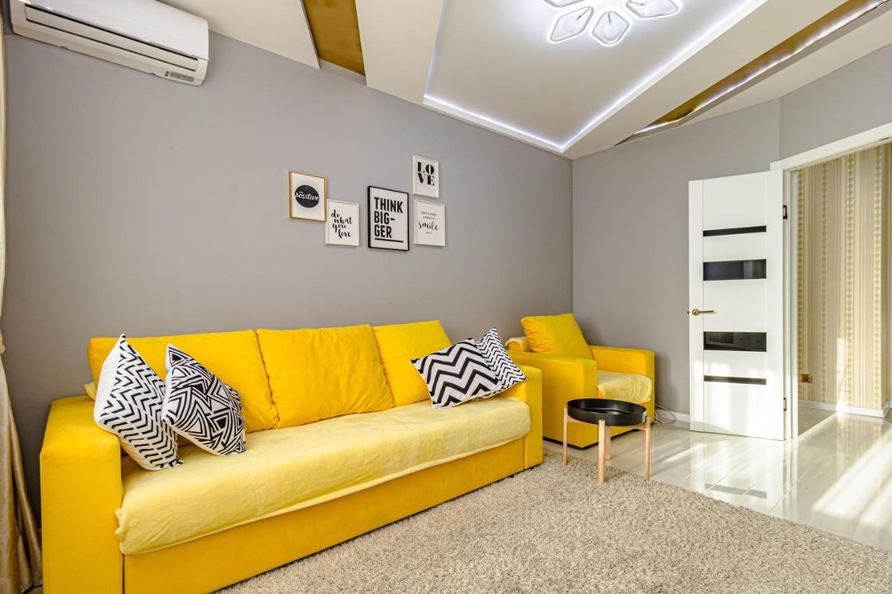 "7 Я-41" Apartment Astaná Exterior foto